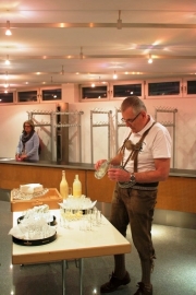 Kabarett_Blondel_Held_in_lederhosen_2018_04
