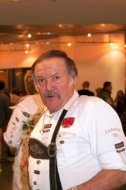 Kabarett_Blondel_Held_in_lederhosen_2018_12