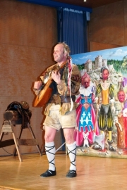 Kabarett_Blondel_Held_in_lederhosen_2018_30