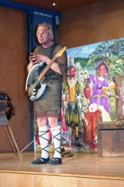 Kabarett_Blondel_Held_in_lederhosen_2018_64